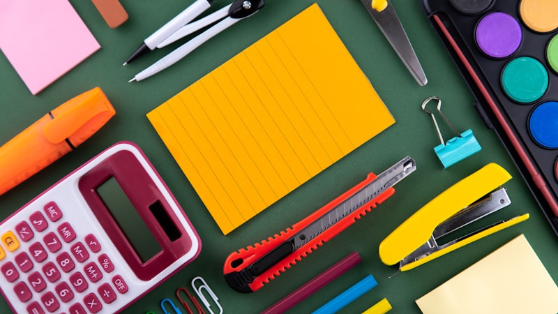 stationeryとstationaryの違いは？意味・覚え方・例文まで紹介