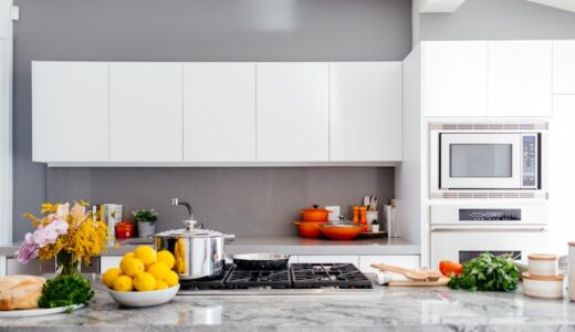 makeとcookの違いは？料理する英語の使い分けを例文で解説