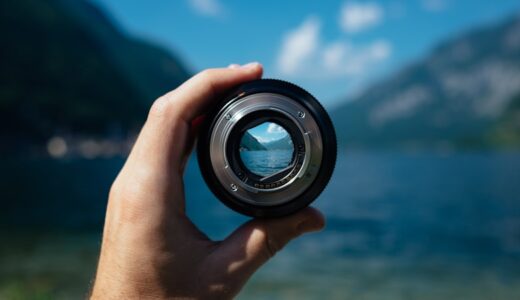 concentrateとfocusの違いは？使い分けと例文をやさしく解説