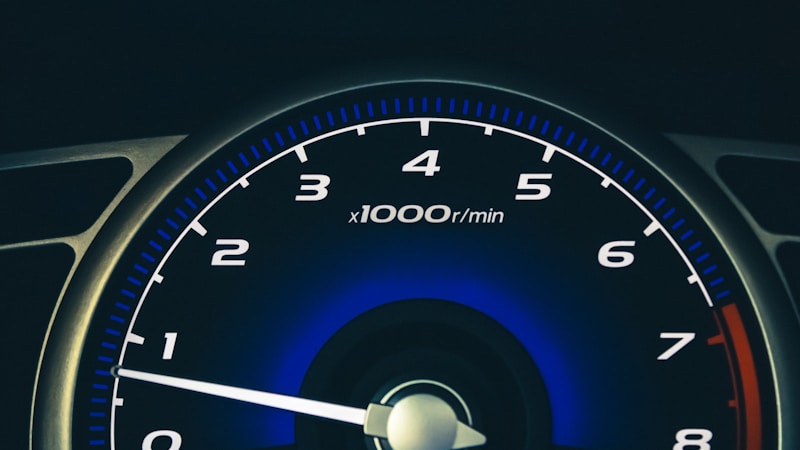 quickとfastの違いとは？使い分けと定番フレーズを解説