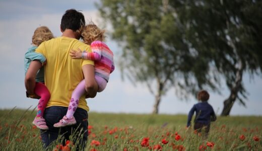 parentとparentsの違いは？意味と使い分けを例文で確認
