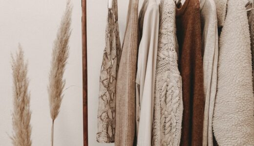 garmentとclothesの違いは？場面別の使い分けもわかる